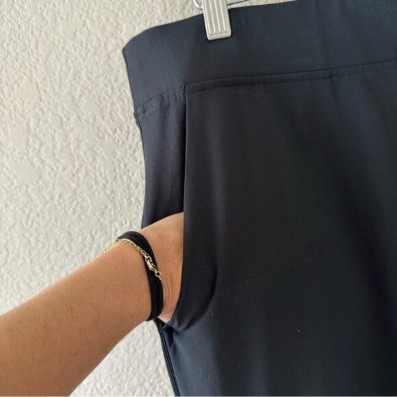 Cobble Lane Women’s Pants Size Large Black High Rise Pull-On Lightweight Trouser - Picture 6 of 11